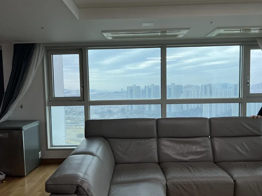 평택 아파트 코너 세대 두 면 통유리 전경
